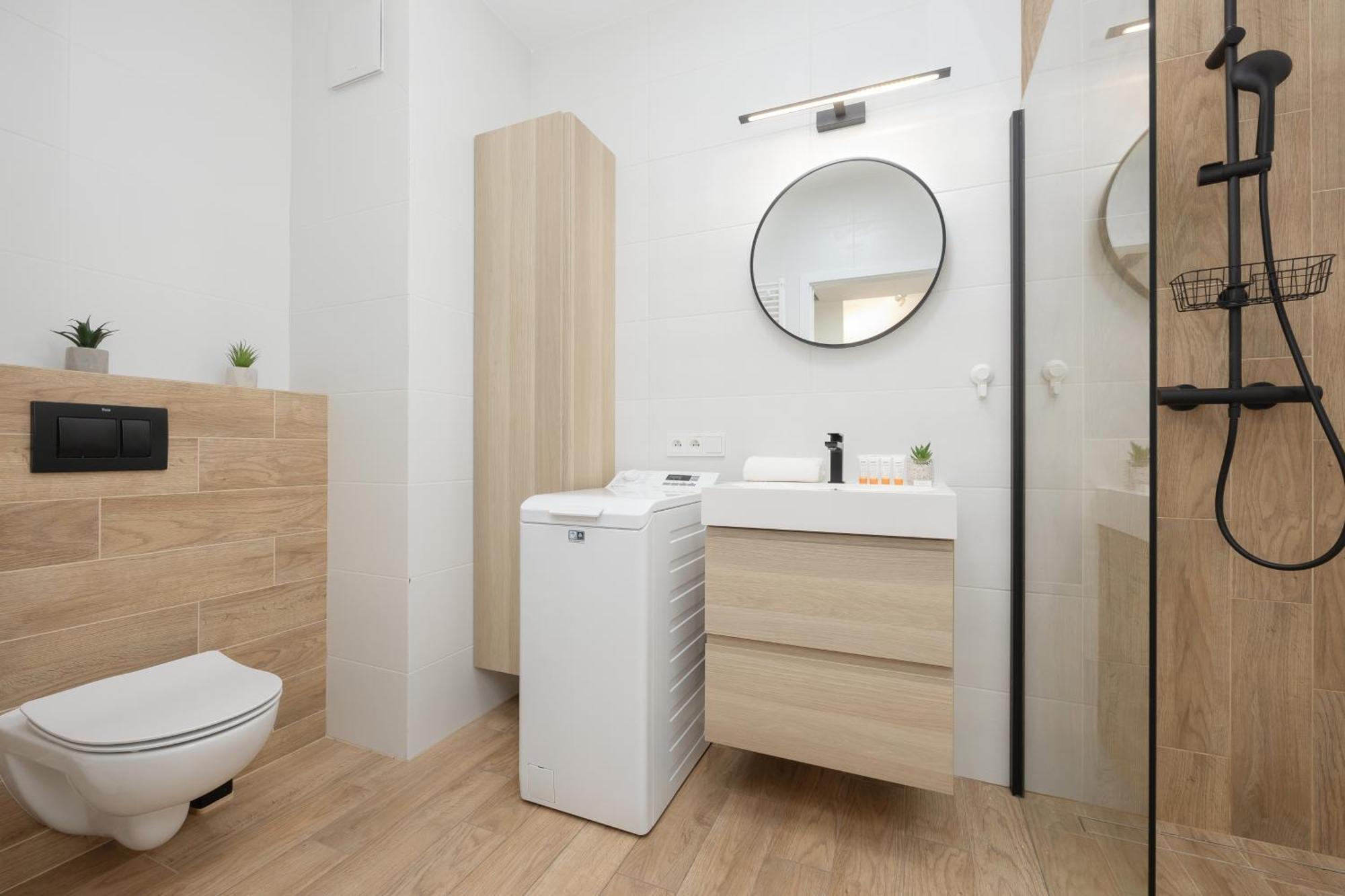 Srodmiescie Warsaw Muranow Apartments With Parking By Noclegi Renters Exterior photo