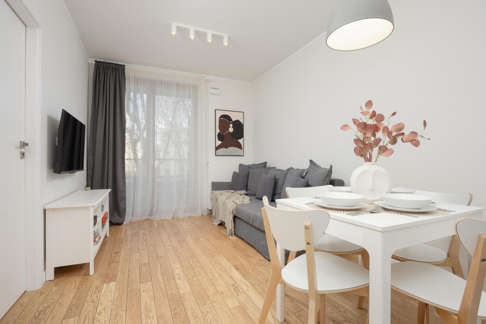 Srodmiescie Warsaw Muranow Apartments With Parking By Noclegi Renters Exterior photo